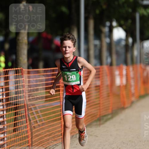 07.09.2025 - 19. Norderstedt Triathlon Michael Strokosch http://msf.ph/oto/8744238 07.09.2025 10:58:17 Laufen 57, 129, 643 meine-sportfotos.de