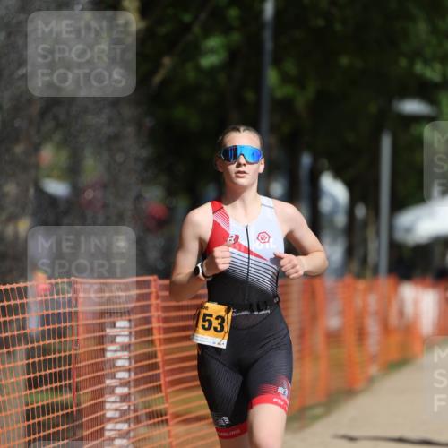 07.09.2025 - 19. Norderstedt Triathlon Michael Strokosch http://msf.ph/oto/8744401 07.09.2025 11:57:26 Laufen 837, 1153, 1162 meine-sportfotos.de