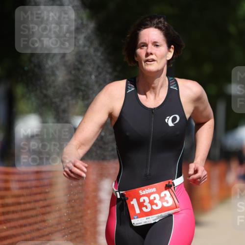 07.09.2025 - 19. Norderstedt Triathlon Michael Strokosch http://msf.ph/oto/8744430 07.09.2025 12:34:21 Laufen 1333 meine-sportfotos.de