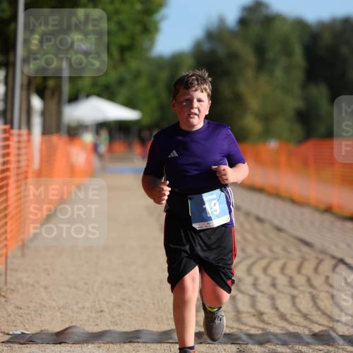 07.09.2025 - 19. Norderstedt Triathlon Michael Strokosch http://msf.ph/oto/8744460 07.09.2025 09:21:16 Laufen 19 meine-sportfotos.de
