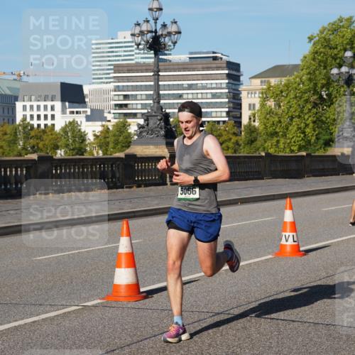 07.09.2025 - BARMER Alsterlauf Yannick Fuchs http://msf.ph/oto/8744482 07.09.2025 09:29:54 Laufen 5066, 819 meine-sportfotos.de