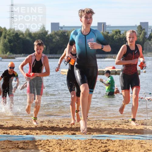 07.09.2025 - 19. Norderstedt Triathlon Luisa Fischer http://msf.ph/oto/8744493 07.09.2025 10:23:13 Schwimmen 58, 64, 74, 93, 96, 119, 125, 133, 669, 682, 685 meine-sportfotos.de
