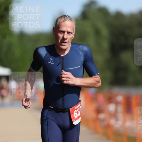 07.09.2025 - 19. Norderstedt Triathlon Michael Strokosch http://msf.ph/oto/8744509 07.09.2025 11:57:31 Laufen 837, 1153 meine-sportfotos.de
