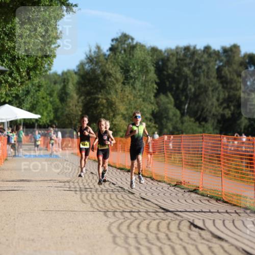 07.09.2025 - 19. Norderstedt Triathlon Michael Strokosch http://msf.ph/oto/8744529 07.09.2025 09:42:32 Laufen 557, 594, 595, 600 meine-sportfotos.de