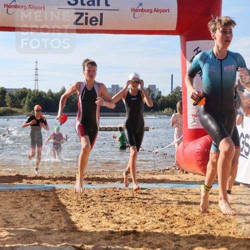 07.09.2025 - 19. Norderstedt Triathlon Luisa Fischer http://msf.ph/oto/8744531 07.09.2025 10:23:14 Schwimmen 58, 64, 74, 96, 119, 125, 133, 669, 682, 685 meine-sportfotos.de