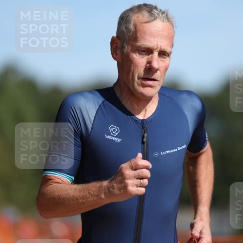 07.09.2025 - 19. Norderstedt Triathlon Michael Strokosch http://msf.ph/oto/8744546 07.09.2025 11:57:32 Laufen 837 meine-sportfotos.de