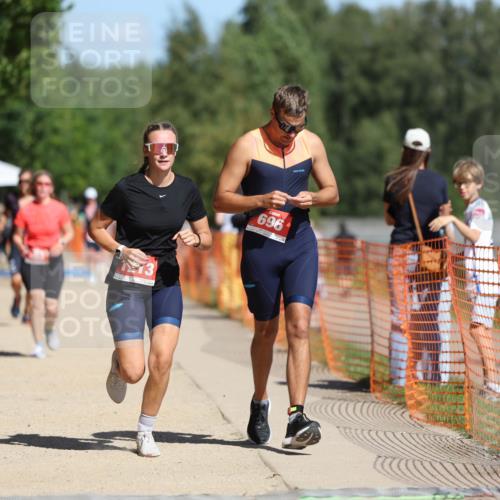 07.09.2025 - 19. Norderstedt Triathlon Michael Strokosch http://msf.ph/oto/8744554 07.09.2025 12:34:28 Laufen 696, 803, 1213, 1233 meine-sportfotos.de