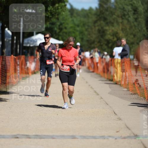 07.09.2025 - 19. Norderstedt Triathlon Michael Strokosch http://msf.ph/oto/8744612 07.09.2025 12:34:31 Laufen 696, 803, 1213, 1233 meine-sportfotos.de