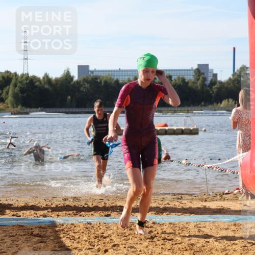 07.09.2025 - 19. Norderstedt Triathlon Luisa Fischer http://msf.ph/oto/8744627 07.09.2025 10:23:19 Schwimmen 64, 74, 96, 119, 125, 133, 668, 669, 682, 685 meine-sportfotos.de