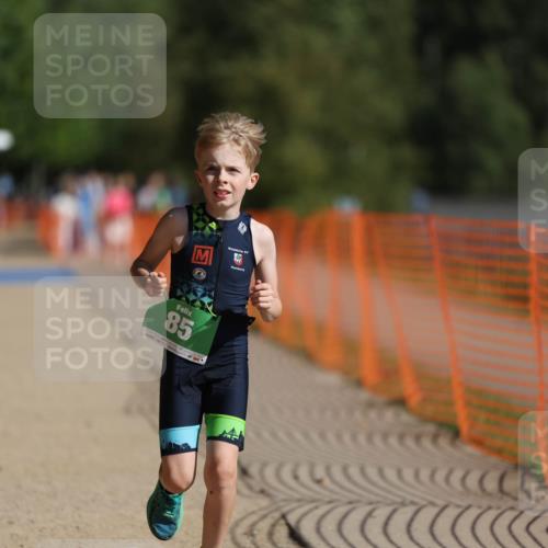 07.09.2025 - 19. Norderstedt Triathlon Michael Strokosch http://msf.ph/oto/8744665 07.09.2025 10:58:52 Laufen 85, 1113 meine-sportfotos.de