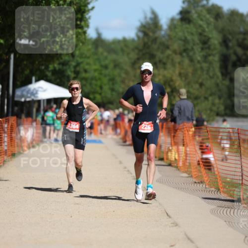 07.09.2025 - 19. Norderstedt Triathlon Michael Strokosch http://msf.ph/oto/8744796 07.09.2025 12:34:39 Laufen 226, 803, 1233, 1364 meine-sportfotos.de