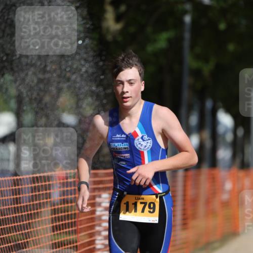 07.09.2025 - 19. Norderstedt Triathlon Michael Strokosch http://msf.ph/oto/8744813 07.09.2025 11:57:54 Laufen 300, 1179, 1211, 1219 meine-sportfotos.de