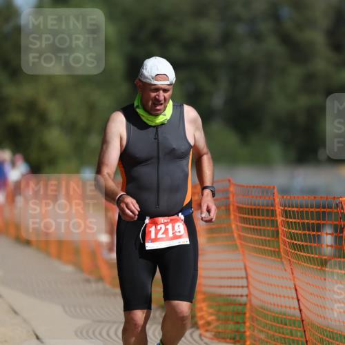 07.09.2025 - 19. Norderstedt Triathlon Michael Strokosch http://msf.ph/oto/8744981 07.09.2025 11:58:01 Laufen 276, 1211, 1219 meine-sportfotos.de
