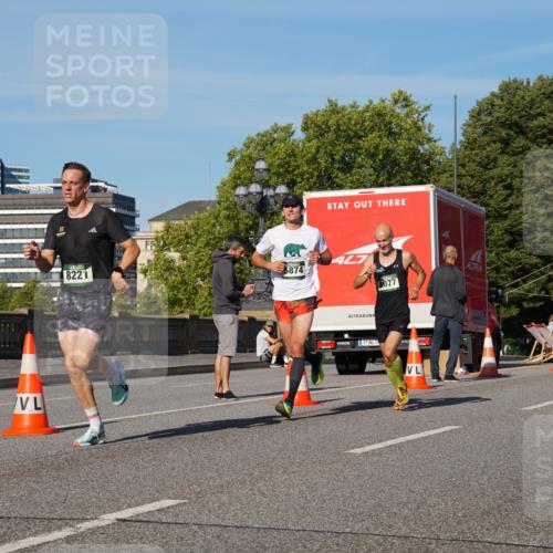 07.09.2025 - BARMER Alsterlauf Yannick Fuchs http://msf.ph/oto/8745038 07.09.2025 09:30:26 Laufen 8221, 5874, 8077 meine-sportfotos.de