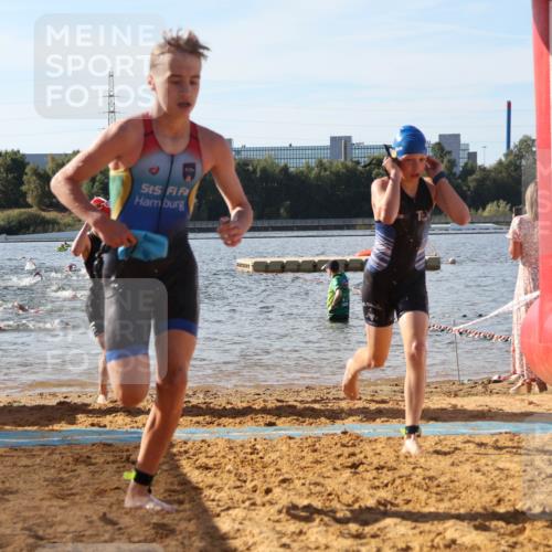 07.09.2025 - 19. Norderstedt Triathlon Luisa Fischer http://msf.ph/oto/8745106 07.09.2025 10:23:52 Schwimmen 70, 89, 107, 114, 643, 661 meine-sportfotos.de