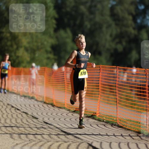 07.09.2025 - 19. Norderstedt Triathlon Michael Strokosch http://msf.ph/oto/8745207 07.09.2025 09:43:20 Laufen 556, 570 meine-sportfotos.de