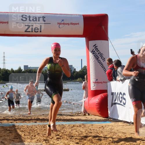07.09.2025 - 19. Norderstedt Triathlon Luisa Fischer http://msf.ph/oto/8745327 07.09.2025 10:24:14 Schwimmen 60, 71, 75, 79, 102, 105, 113, 115, 134, 635, 636, 660, 665 meine-sportfotos.de
