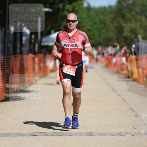 07.09.2025 - 19. Norderstedt Triathlon Michael Strokosch http://msf.ph/oto/8745368 07.09.2025 12:35:34 Laufen 140, 151, 851, 1220 meine-sportfotos.de