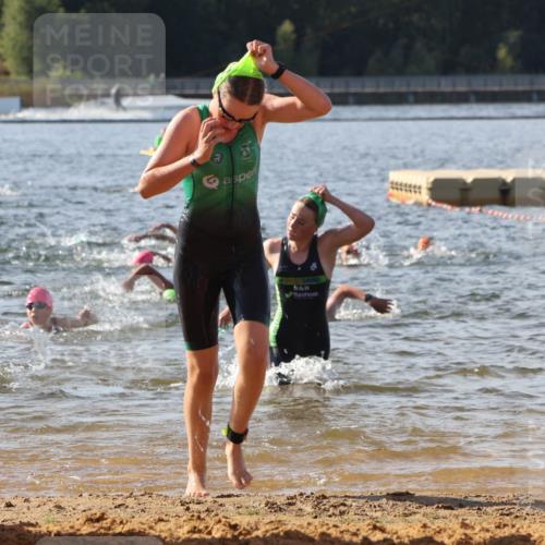 07.09.2025 - 19. Norderstedt Triathlon Luisa Fischer http://msf.ph/oto/8745466 07.09.2025 10:24:24 Schwimmen 60, 79, 102, 104, 105, 115, 124, 132, 134, 660, 665, 683 meine-sportfotos.de