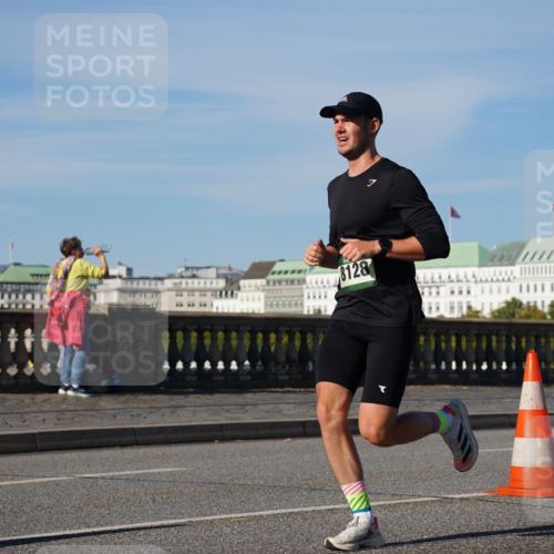 07.09.2025 - BARMER Alsterlauf Yannick Fuchs http://msf.ph/oto/8745499 07.09.2025 09:31:03 Laufen 8128 meine-sportfotos.de