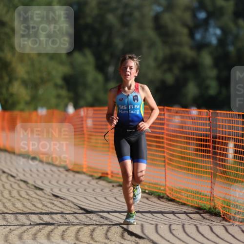 07.09.2025 - 19. Norderstedt Triathlon Michael Strokosch http://msf.ph/oto/8745563 07.09.2025 09:43:35 Laufen 562, 591, 609 meine-sportfotos.de