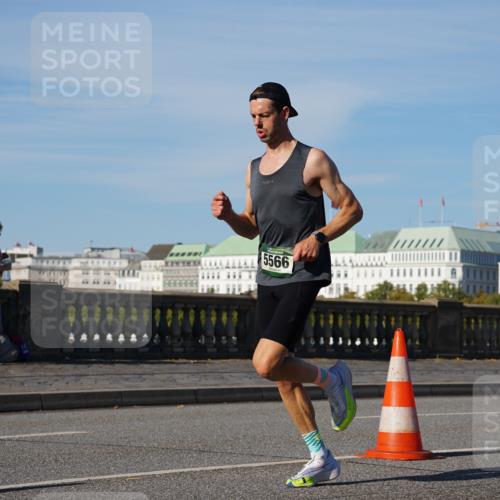 07.09.2025 - BARMER Alsterlauf Yannick Fuchs http://msf.ph/oto/8745569 07.09.2025 09:31:06 Laufen 5566 meine-sportfotos.de