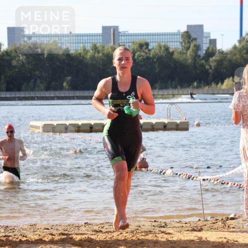 07.09.2025 - 19. Norderstedt Triathlon Luisa Fischer http://msf.ph/oto/8745628 07.09.2025 10:24:29 Schwimmen 60, 79, 83, 102, 104, 124, 132, 134, 674, 683 meine-sportfotos.de