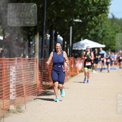 07.09.2025 - 19. Norderstedt Triathlon Michael Strokosch http://msf.ph/oto/8745632 07.09.2025 12:35:56 Laufen 1242 meine-sportfotos.de