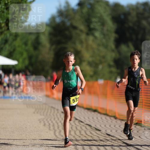 07.09.2025 - 19. Norderstedt Triathlon Michael Strokosch http://msf.ph/oto/8745704 07.09.2025 09:43:46 Laufen 568, 572 meine-sportfotos.de