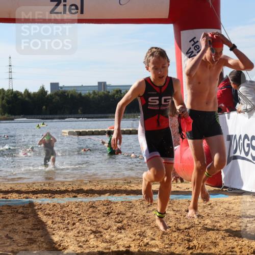 07.09.2025 - 19. Norderstedt Triathlon Luisa Fischer http://msf.ph/oto/8745709 07.09.2025 10:24:36 Schwimmen 83, 104, 123, 124, 132, 674, 683 meine-sportfotos.de