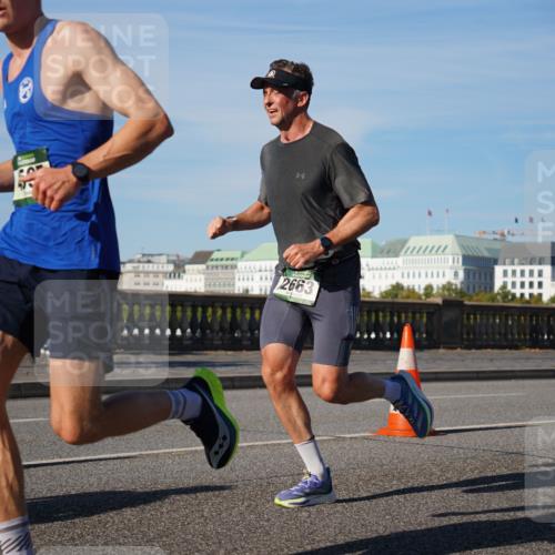 07.09.2025 - BARMER Alsterlauf Yannick Fuchs http://msf.ph/oto/8745730 07.09.2025 09:31:16 Laufen 2663 meine-sportfotos.de