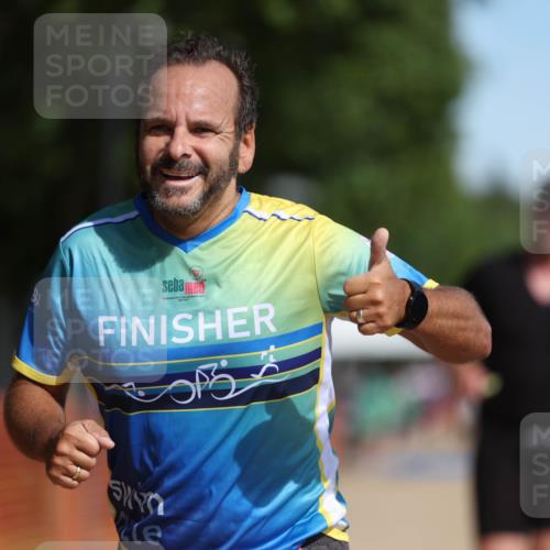 07.09.2025 - 19. Norderstedt Triathlon Michael Strokosch http://msf.ph/oto/8745789 07.09.2025 11:59:14 Laufen 229, 281, 760 meine-sportfotos.de