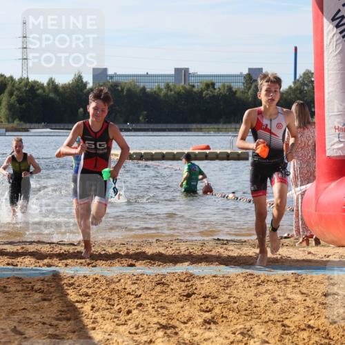 07.09.2025 - 19. Norderstedt Triathlon Luisa Fischer http://msf.ph/oto/8745844 07.09.2025 10:24:52 Schwimmen 61, 62, 73, 100, 120, 123, 126, 130 meine-sportfotos.de