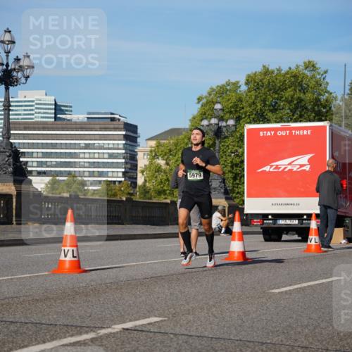 07.09.2025 - BARMER Alsterlauf Yannick Fuchs http://msf.ph/oto/8745873 07.09.2025 09:31:27 Laufen 5979, 4585, 1 meine-sportfotos.de