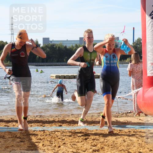 07.09.2025 - 19. Norderstedt Triathlon Luisa Fischer http://msf.ph/oto/8745883 07.09.2025 10:24:55 Schwimmen 61, 62, 73, 100, 111, 120, 126, 130 meine-sportfotos.de