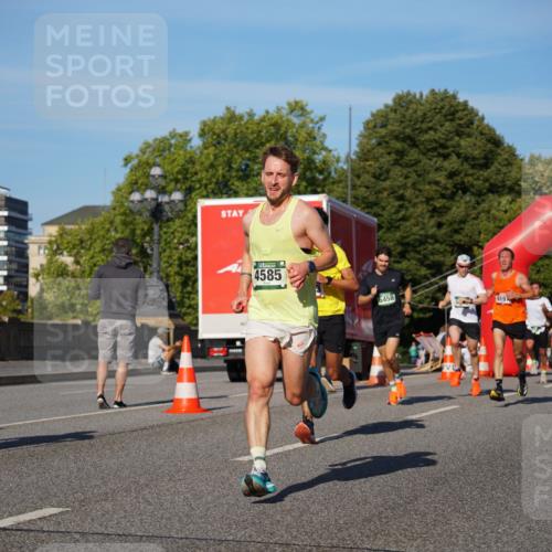 07.09.2025 - BARMER Alsterlauf Yannick Fuchs http://msf.ph/oto/8745909 07.09.2025 09:31:28 Laufen 4585, 5458, 6197 meine-sportfotos.de