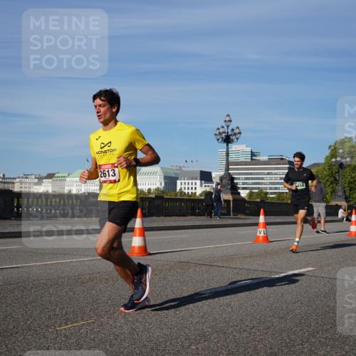 07.09.2025 - BARMER Alsterlauf Yannick Fuchs http://msf.ph/oto/8746002 07.09.2025 09:31:30 Laufen 2613, 458, 619 meine-sportfotos.de