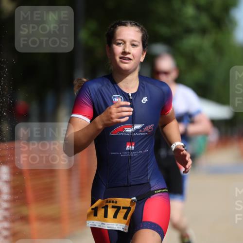 07.09.2025 - 19. Norderstedt Triathlon Michael Strokosch http://msf.ph/oto/8746043 07.09.2025 11:59:36 Laufen 296, 1177, 1383 meine-sportfotos.de
