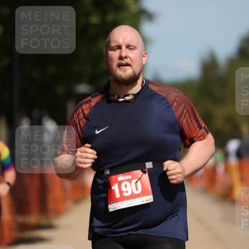 07.09.2025 - 19. Norderstedt Triathlon Michael Strokosch http://msf.ph/oto/8746074 07.09.2025 12:36:20 Laufen 190, 293, 860, 1161, 1267 meine-sportfotos.de