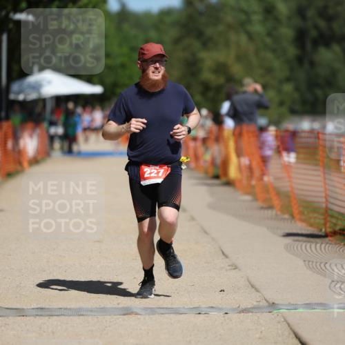 07.09.2025 - 19. Norderstedt Triathlon Michael Strokosch http://msf.ph/oto/8746204 07.09.2025 12:36:30 Laufen 227 meine-sportfotos.de