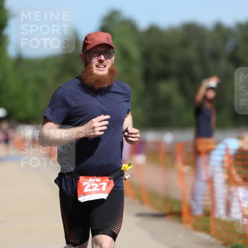 07.09.2025 - 19. Norderstedt Triathlon Michael Strokosch http://msf.ph/oto/8746245 07.09.2025 12:36:31 Laufen 227 meine-sportfotos.de