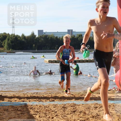 07.09.2025 - 19. Norderstedt Triathlon Luisa Fischer http://msf.ph/oto/8746286 07.09.2025 10:25:16 Schwimmen 77, 80, 91, 106, 127, 650 meine-sportfotos.de