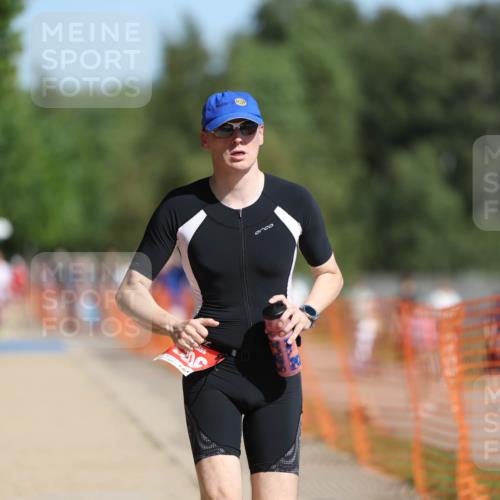 07.09.2025 - 19. Norderstedt Triathlon Michael Strokosch http://msf.ph/oto/8746305 07.09.2025 11:59:54 Laufen 306 meine-sportfotos.de