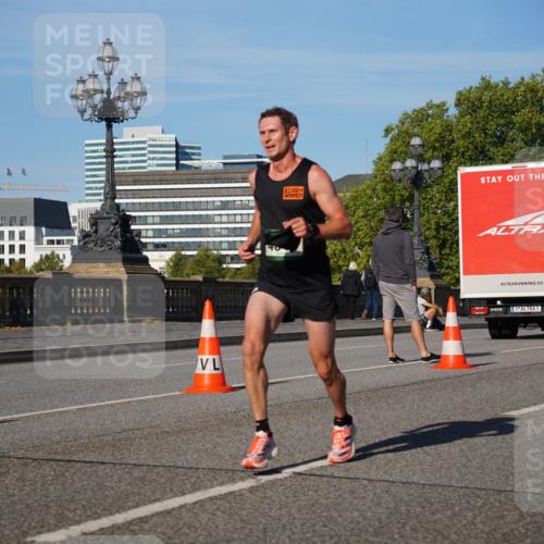 07.09.2025 - BARMER Alsterlauf Yannick Fuchs http://msf.ph/oto/8746317 07.09.2025 09:31:45 Laufen 1 meine-sportfotos.de