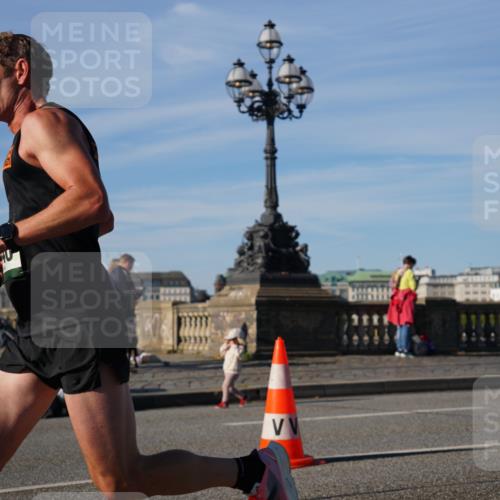 07.09.2025 - BARMER Alsterlauf Yannick Fuchs http://msf.ph/oto/8746381 07.09.2025 09:31:47 Laufen 18088 meine-sportfotos.de