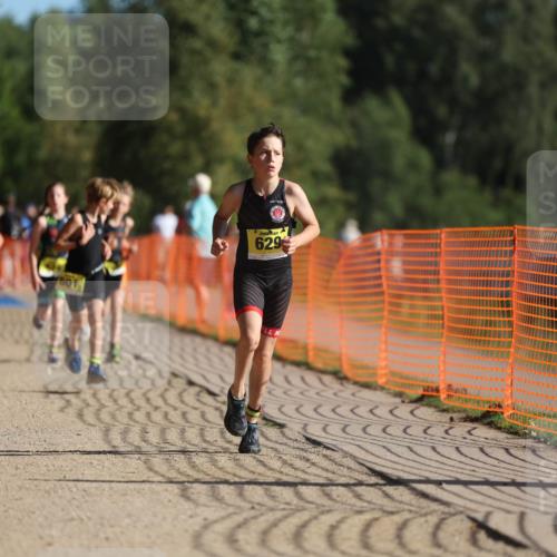 07.09.2025 - 19. Norderstedt Triathlon Michael Strokosch http://msf.ph/oto/8746383 07.09.2025 09:44:30 Laufen 566, 601, 614, 629 meine-sportfotos.de