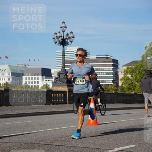 07.09.2025 - BARMER Alsterlauf Yannick Fuchs http://msf.ph/oto/8746421 07.09.2025 09:31:49 Laufen 5749, 1 meine-sportfotos.de