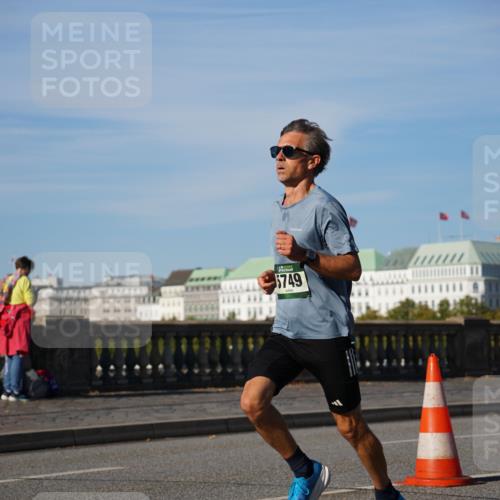 07.09.2025 - BARMER Alsterlauf Yannick Fuchs http://msf.ph/oto/8746449 07.09.2025 09:31:49 Laufen 5749 meine-sportfotos.de