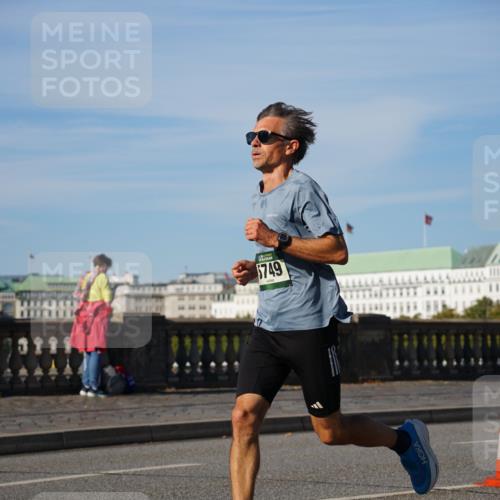07.09.2025 - BARMER Alsterlauf Yannick Fuchs http://msf.ph/oto/8746459 07.09.2025 09:31:49 Laufen 749 meine-sportfotos.de