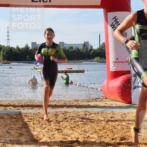 07.09.2025 - 19. Norderstedt Triathlon Luisa Fischer http://msf.ph/oto/8746472 07.09.2025 10:25:53 Schwimmen 99, 110 meine-sportfotos.de